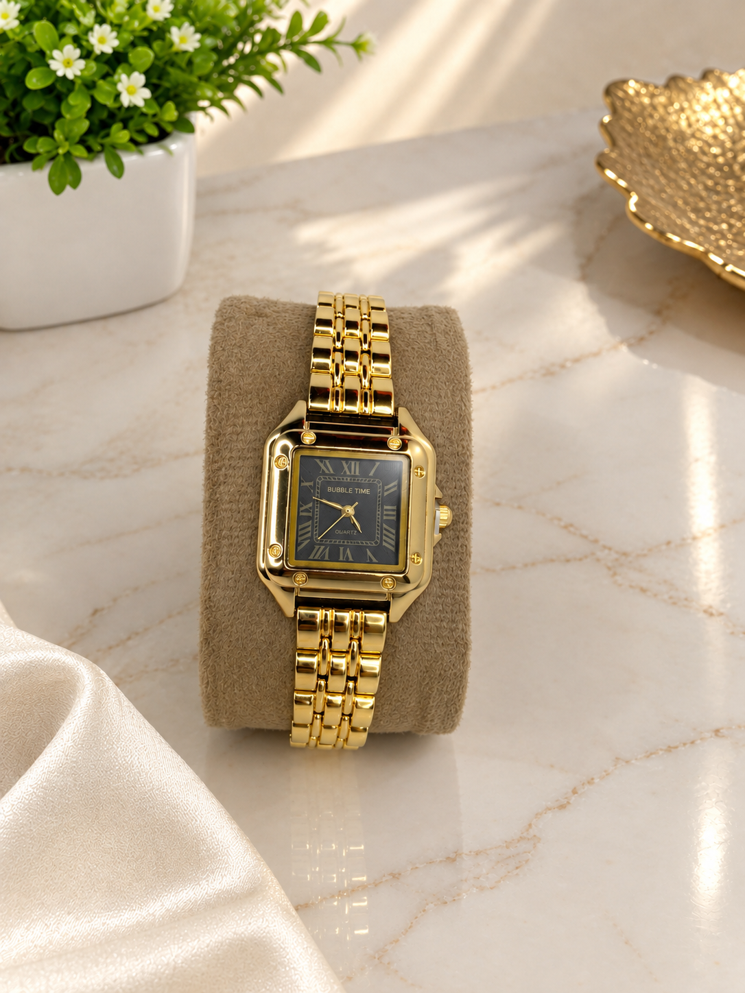 Bubble Time Luxury Gold Square Watch