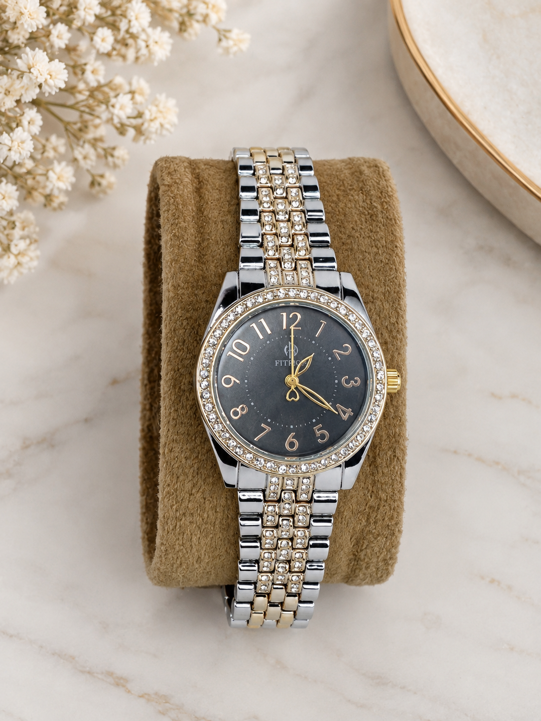 Ferro Luxury Rhinestone Analog Watch